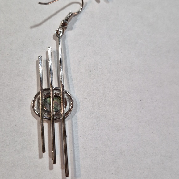 Earrings - Picture 5 of 6